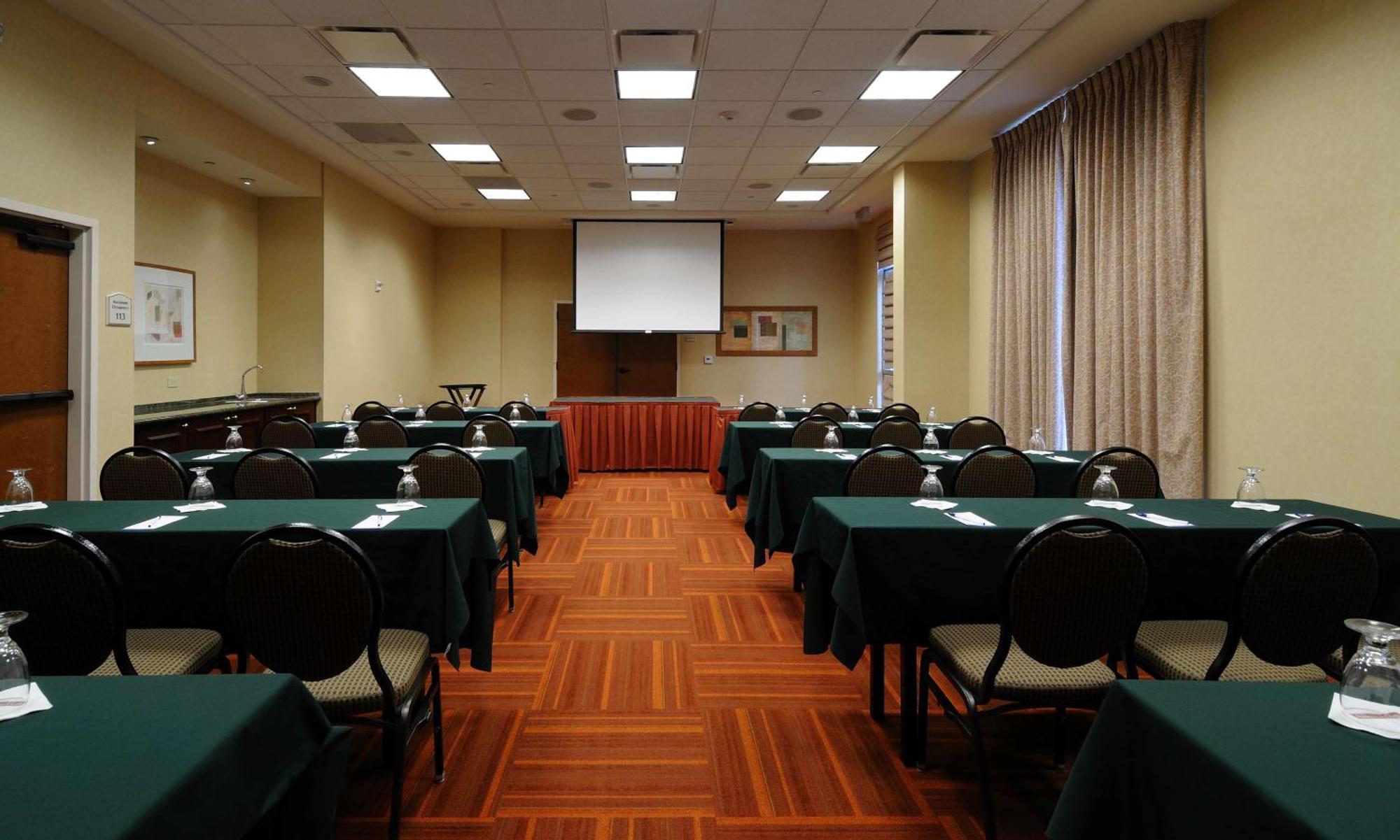 Hilton Garden Inn Atlanta Marietta Смирна Экстерьер фото