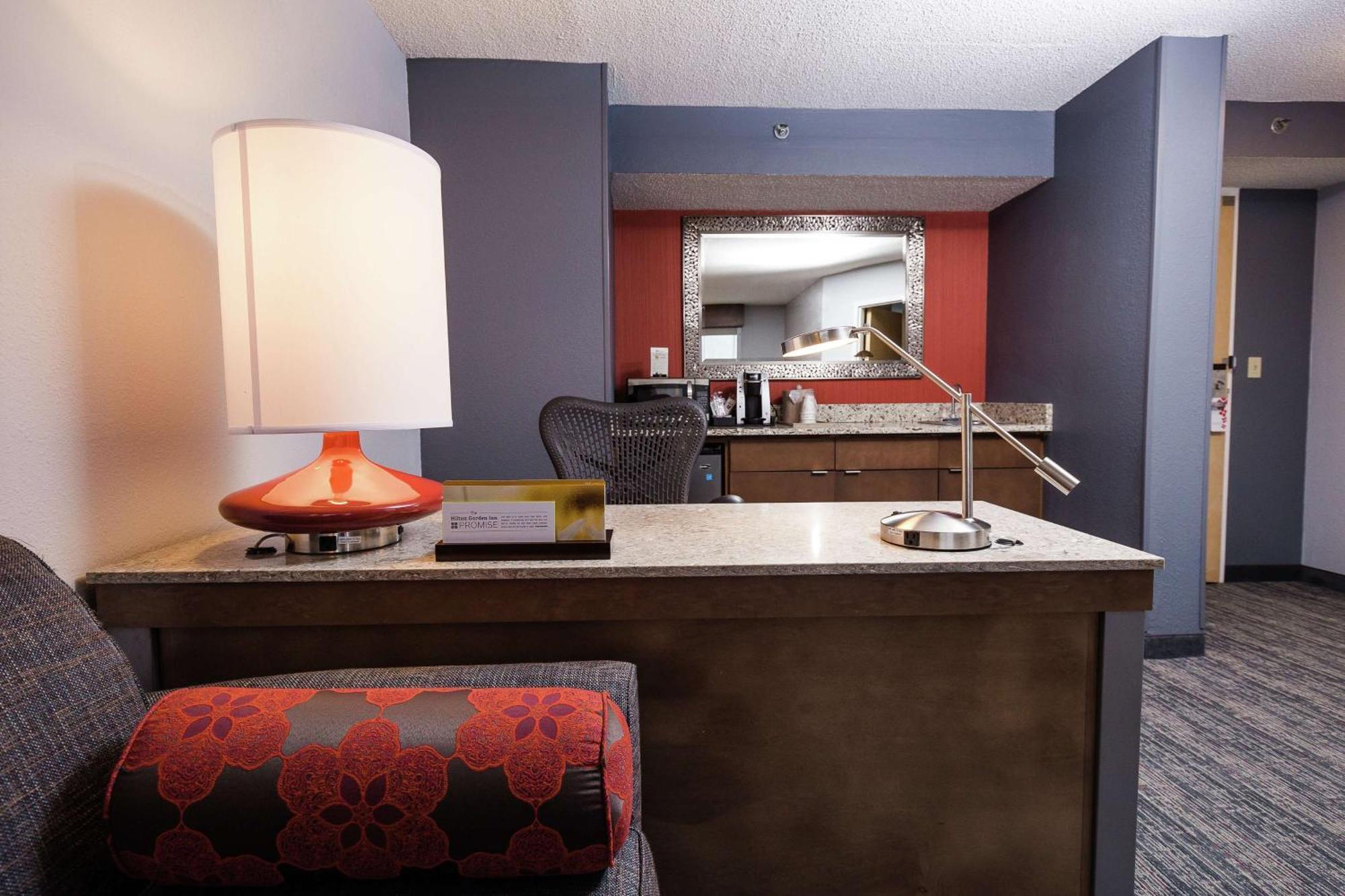 Hilton Garden Inn Atlanta Marietta Смирна Экстерьер фото