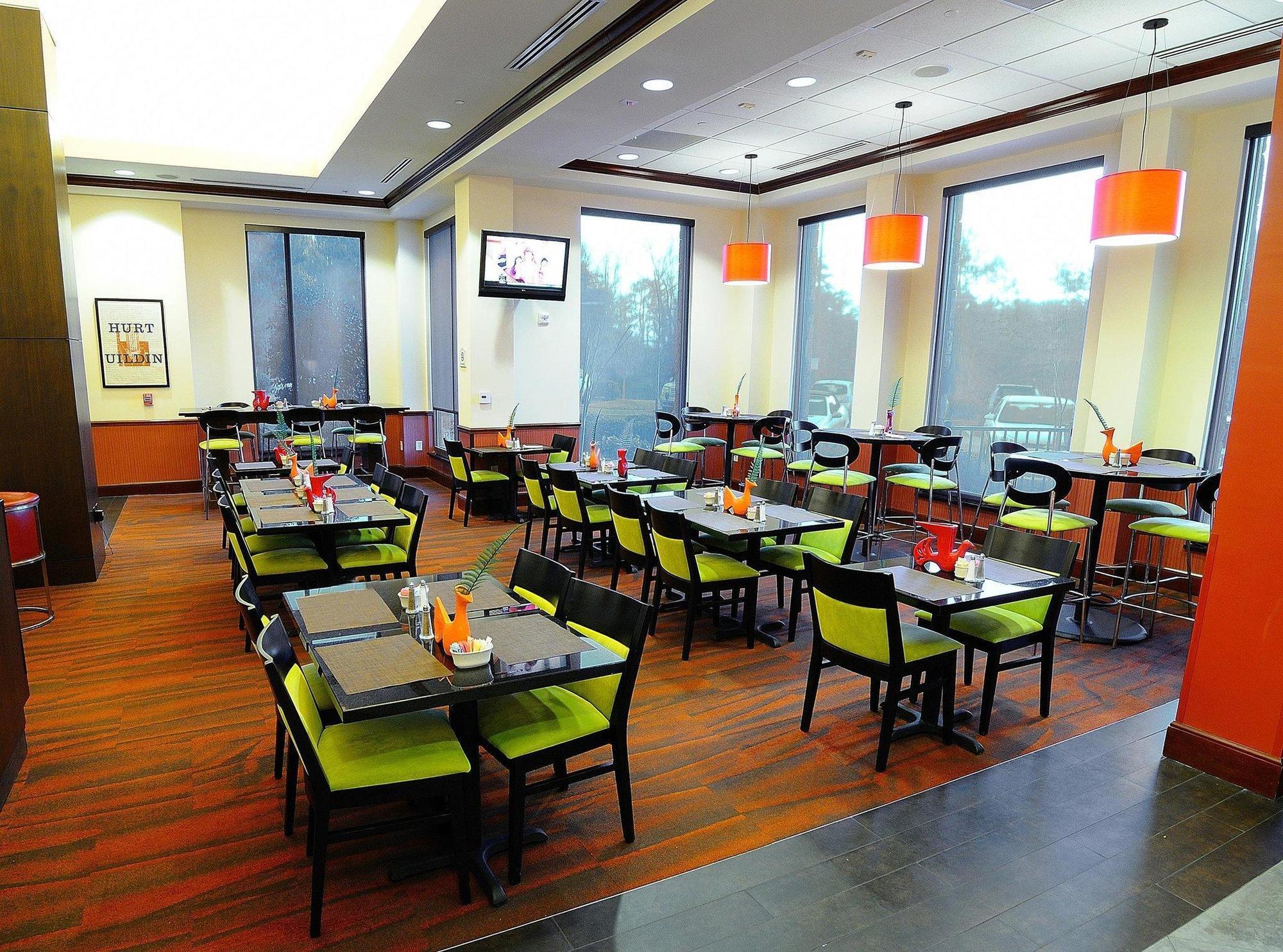 Hilton Garden Inn Atlanta Marietta Смирна Экстерьер фото